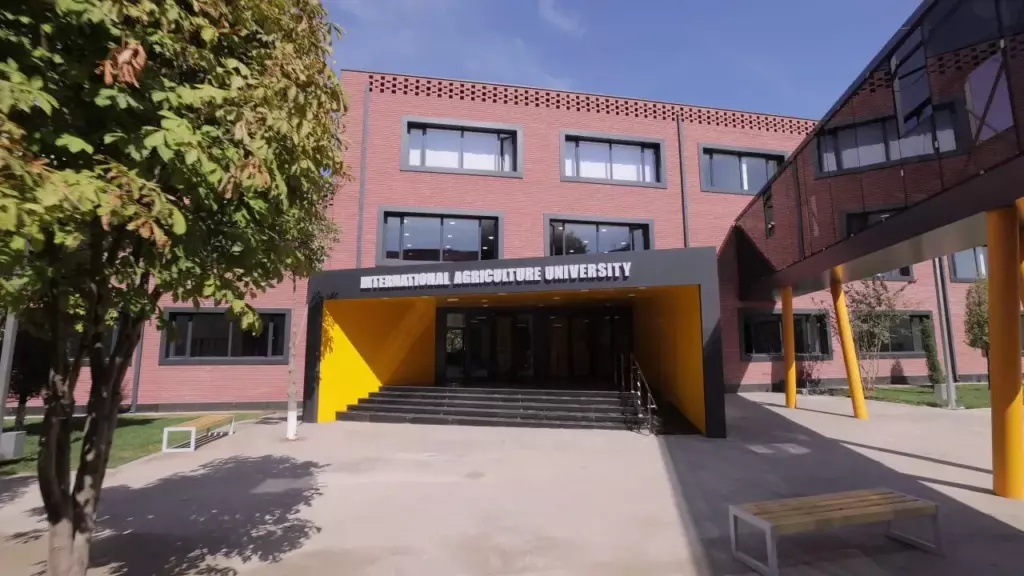 Xalqaro qishloq xo‘jaligi universiteti qabul